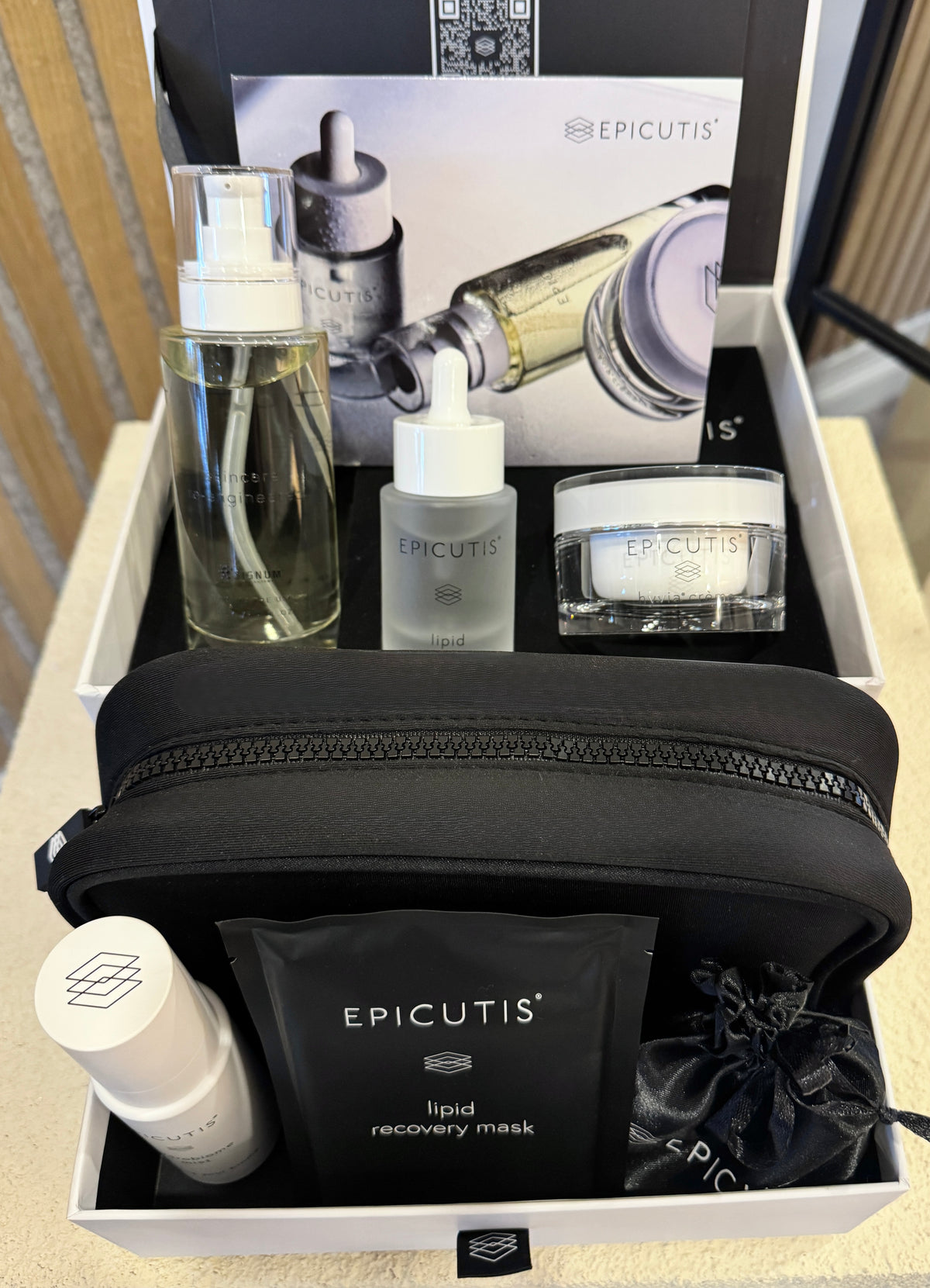 EPICUTIS® Luxury Box Set Sets available to buy online from RENU Laser & Skin in Mill Bay, BC on Vancouver Island